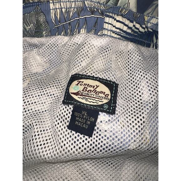 VINTAGE TOMMY BAHAMA BLUE FLORAL LEAF PATCHWORK NYLON SWIM SHORTS TRUNKS SIZE XL - Picture 4 of 4